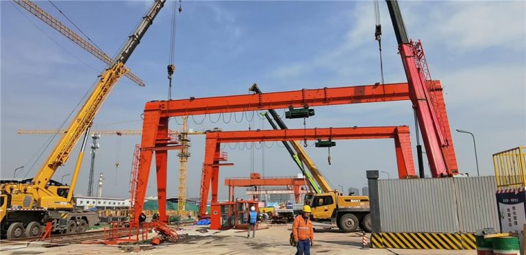 Kaŭĉukaj pneŭoj tipo gantry-gruo Pograndistoj